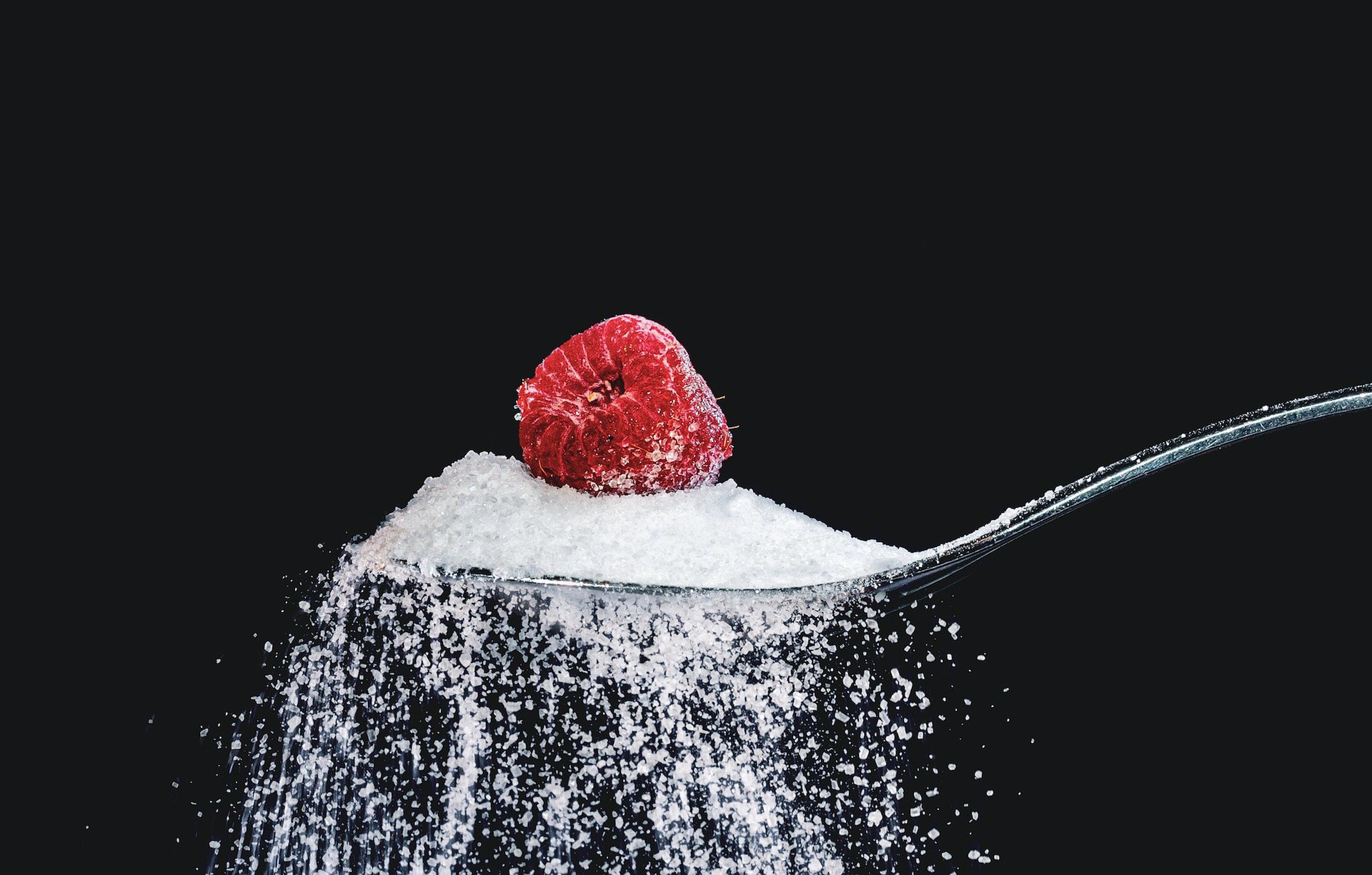 Şeker Bağımlılığı Nedir? Nasıl Yenilir ve Tedavi edilir?
